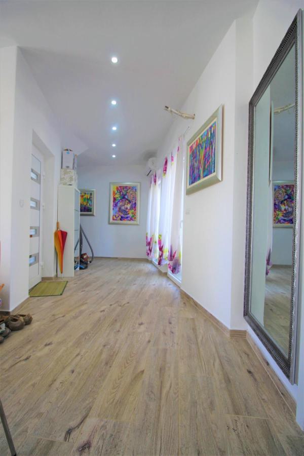 Boutique Villa Nirvana 2, Proboj 25 Košljun Exterior foto