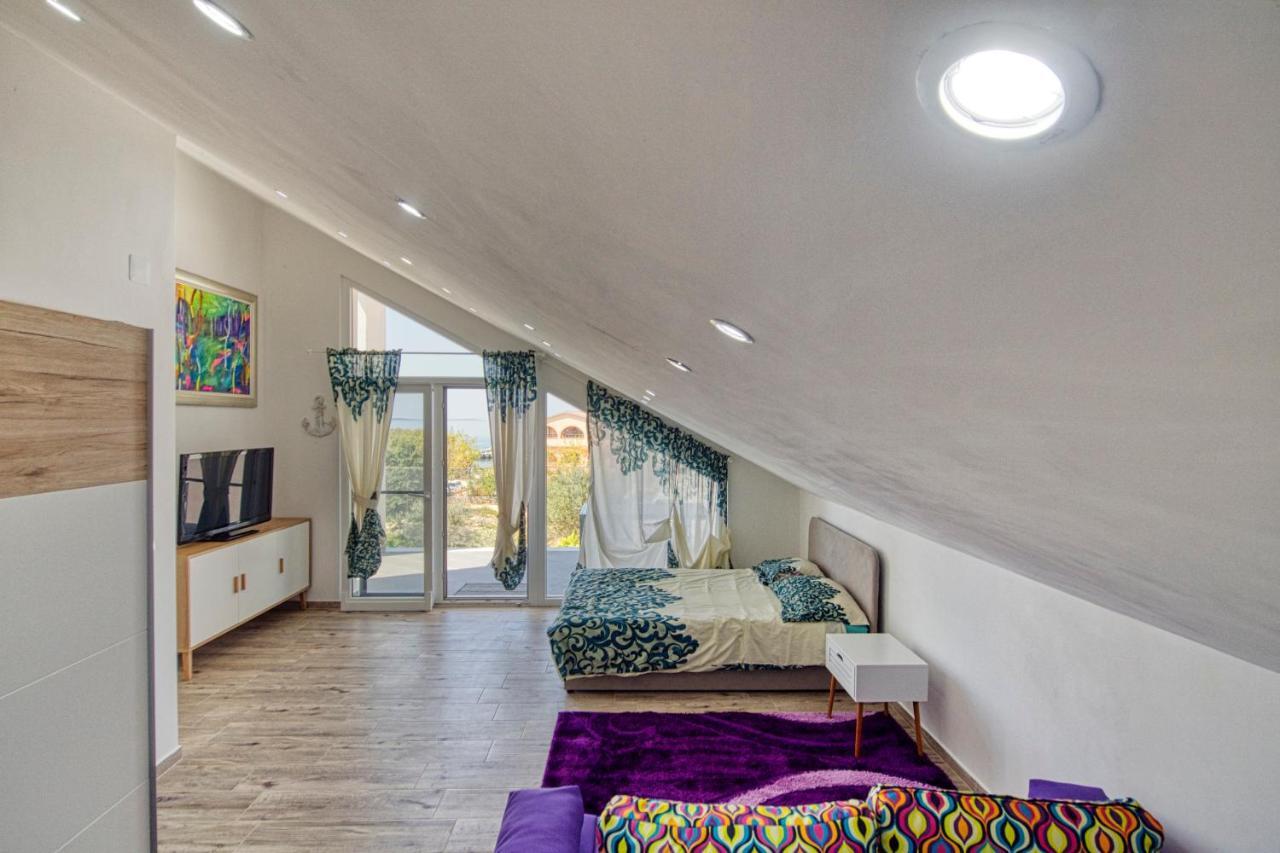 Boutique Villa Nirvana 2, Proboj 25 Košljun Exterior foto